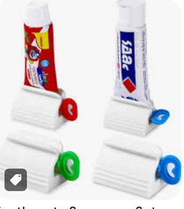 lot 24125 image: Toothpaste Squeezer 4 pcs Set, Lazy Squeezer, Squeeze Face Wash, Bathroom Products, Manual Toothpaste Squeezer