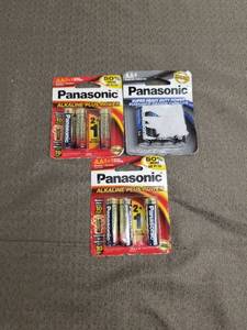 lot 34622 image: LOT OF AA BATTERIES