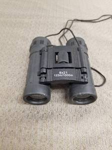 lot 34623 image: Lightweight BLACK BINOCULARS 8x21 Army Pocket Military Compact Zoom Hiking