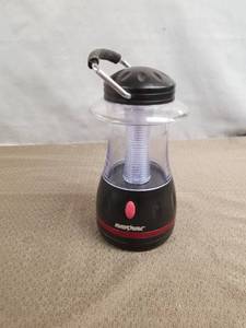 lot 34630 image: Rayovac Bright 26-Lumen 4AA camp Light Lantern 13 Foot Light Radius