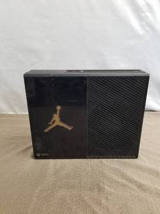 lot 34638 image: XBOX ONE CONSOLE MODEL 1540 FOR PARTS OR REPAIR ONLY
