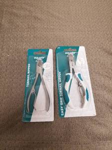 lot 23429 image: 2 Equate Stainless Steel Toenail Nipper