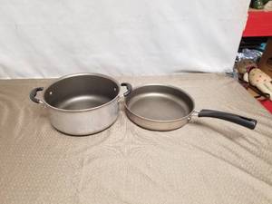lot 23436 image: LOT OF COOKING PANS