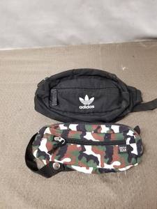 lot 23458 image: FANNY PACK AND PENCIL CASE