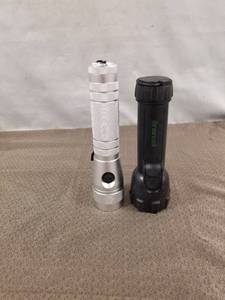 lot 23467 image: LOT OF FLASHLIGHTS