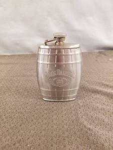 lot 23468 image: Jack Daniels Old No. 7 Brand Stainless Steel 6 Oz. metal flask barrel shape