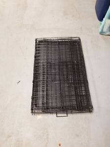 lot 23481 image: SMALL FOLDABLE KENNEL