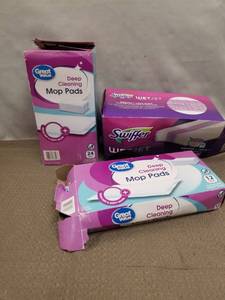 lot 23498 image: LOT OF MOPPING PADS