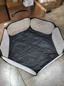 lot 1022 image: Small Foldable 6 Sided Play Pen 38In X 38In X 14In