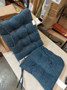 lot 7850 image: The Gripper Non Slip Chair Cushion
