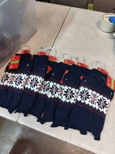 lot 8191 image: Pet Central XS Holiday Sweater