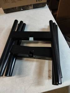 lot 9913 image: Adjustable Plant Stand Mudeela