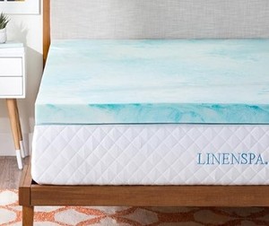 lot 7833 image: Linenspa 3in Gel Memory Foam Mattress Topper&nbsp(size unknown)