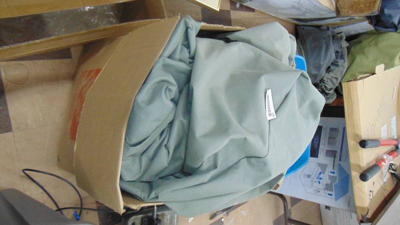 lot 569 image: grill covers