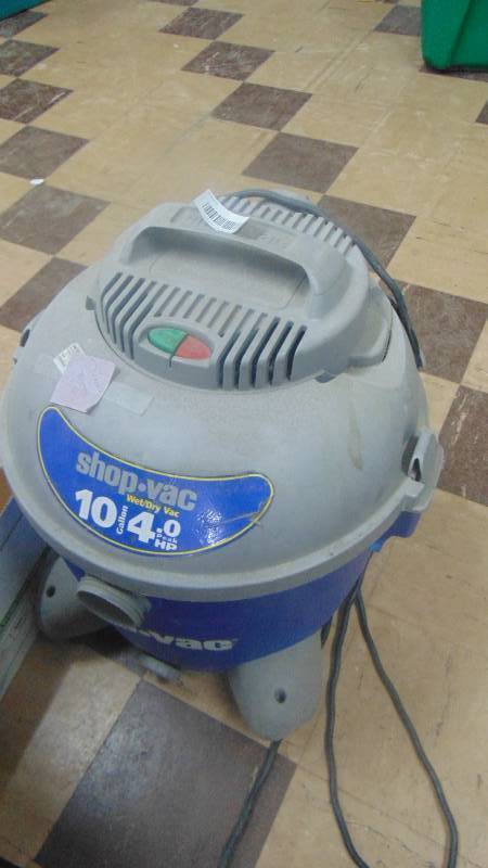 lot 573 image: shop vac 10 gal - 4.0