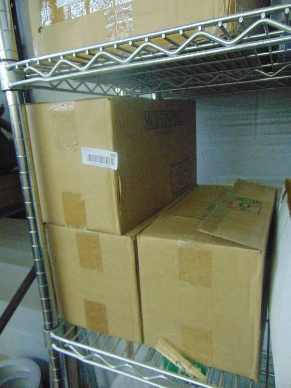 lot 640 image: 6 gal of multispec paint -