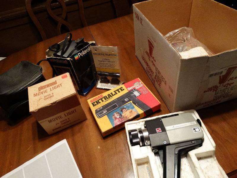 lot 15 image: Various cameras.
