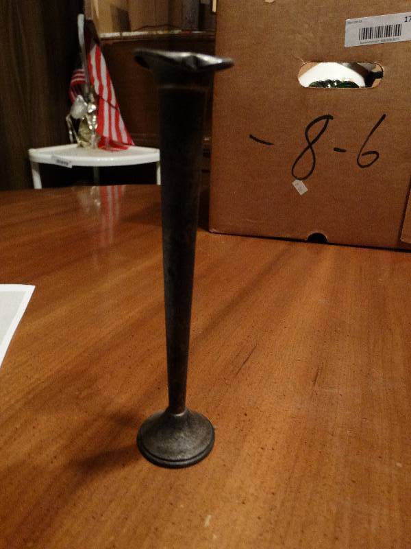 lot 18 image: Sterling silver bud vase.