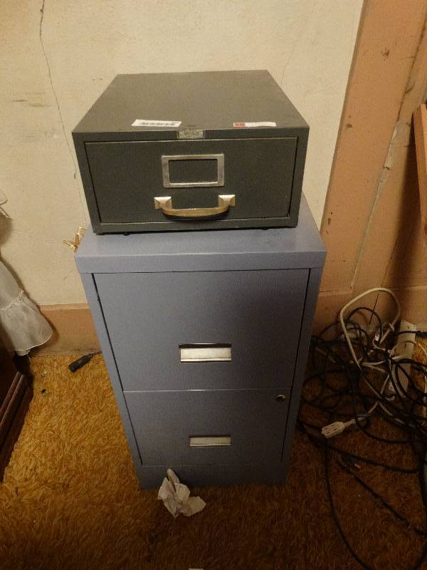 lot 101 image: 2 door metal file cabinetfile drawer.