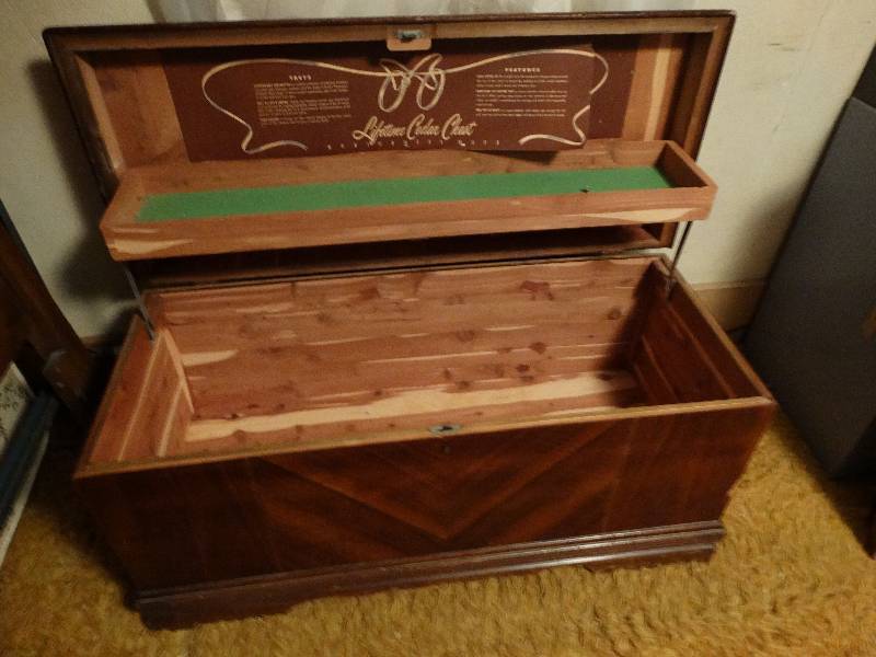 Montgomery ward store lifetime cedar chest