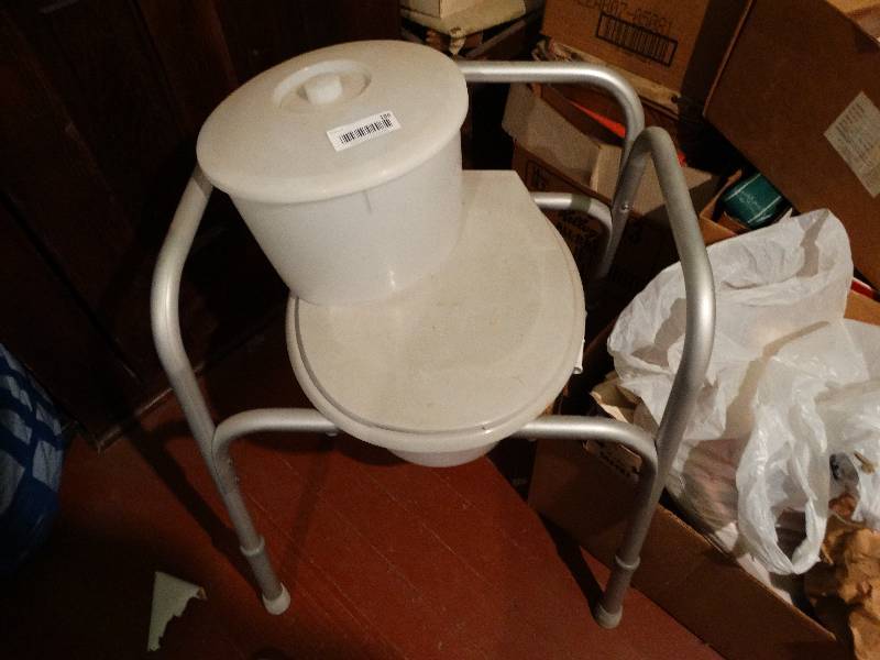 lot 186 image: Handicap toilet