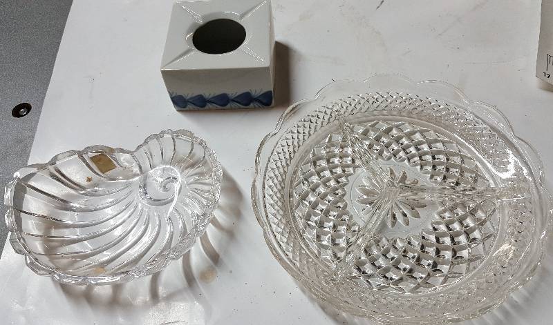 lot 5320 image: 3 nice pieces of glass looks like a couple of crystal condiments dishes and maybe the other is a cool old ashtray.