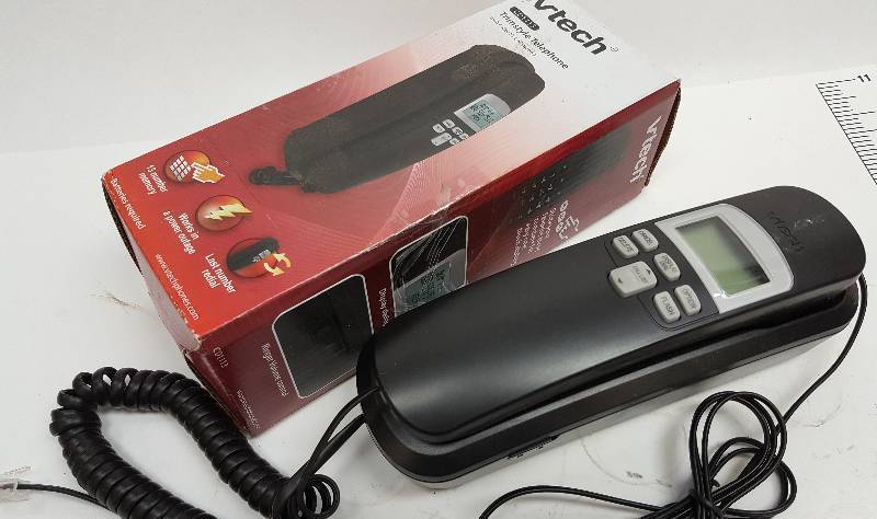 lot 5656 image: Never used is this VTech single line land line telephone.