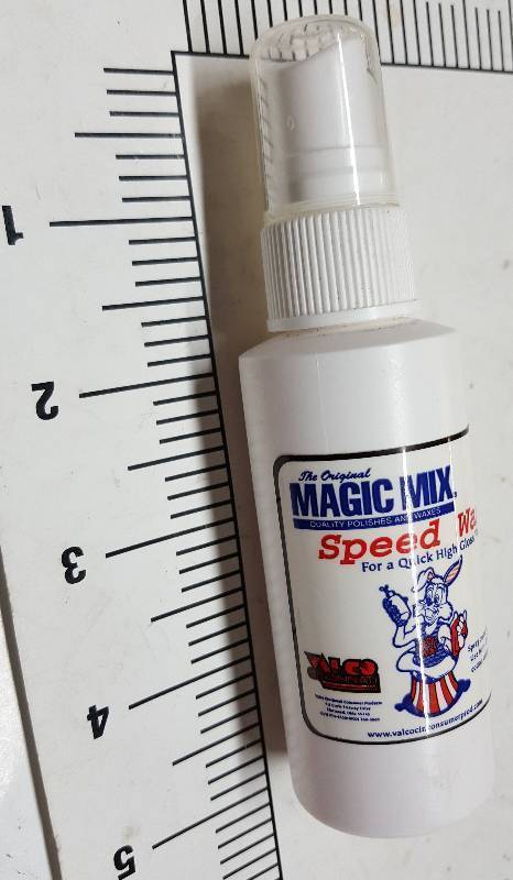 lot 5686 image: Cool small bottle and new with the Magic Mix Speed Wax for quick detail at the show.