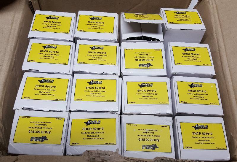 lot 5290 image: 16 boxes (1 case) of 5,000 SHCR 501910 38 Galvanized hammer, tacker staples (80,000 staples)