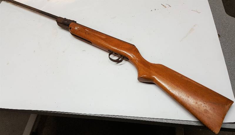 lot 5289 image: Break over pellet rifle thats been in a moist storage unit and will clean up real nice with a can of WD40 and steel wool