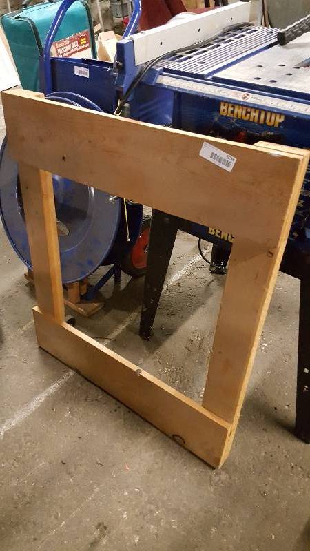lot 5234 image: Nice furniture dolly measures 28 X 32 with 4 casters