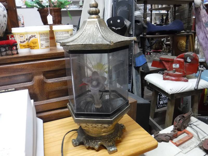 lot 3218 image: vintage fiber optic lamp