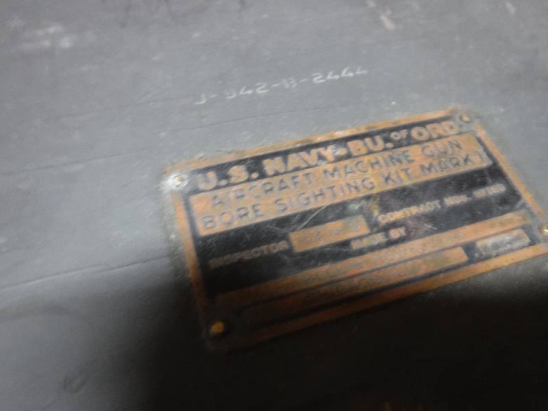 lot 3224 image: Rare Wwii 1942 Us Navy Aircraft Machine Gun Bore Sighting Kit