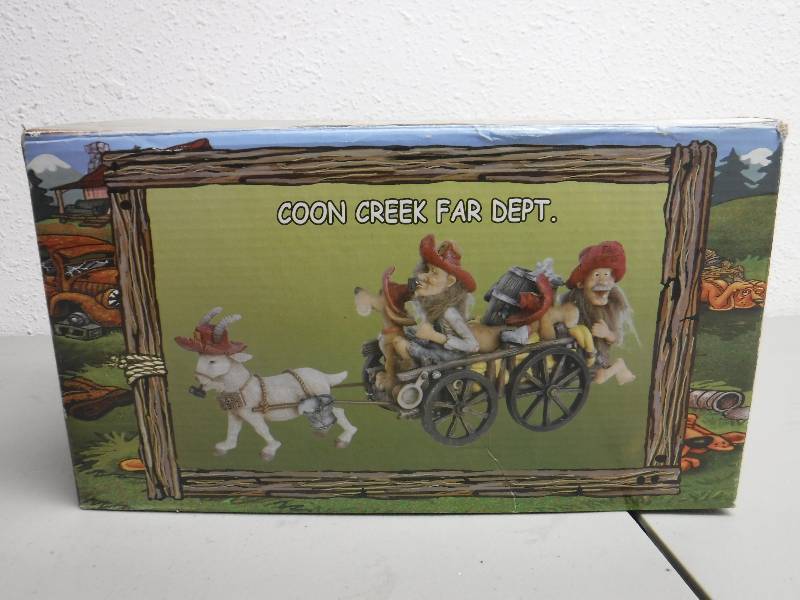 lot 3237 image: Trinket