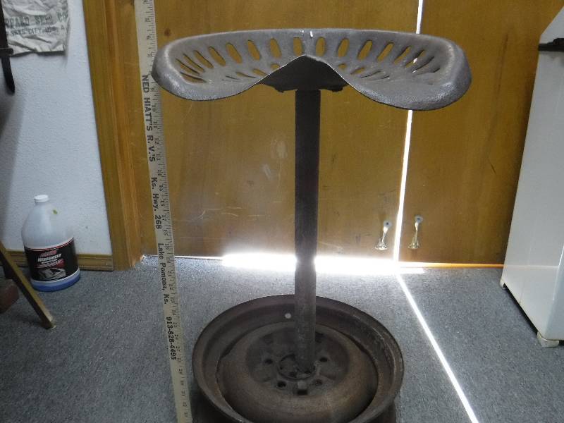 lot 3252 image: cast iron tractor seat stool
