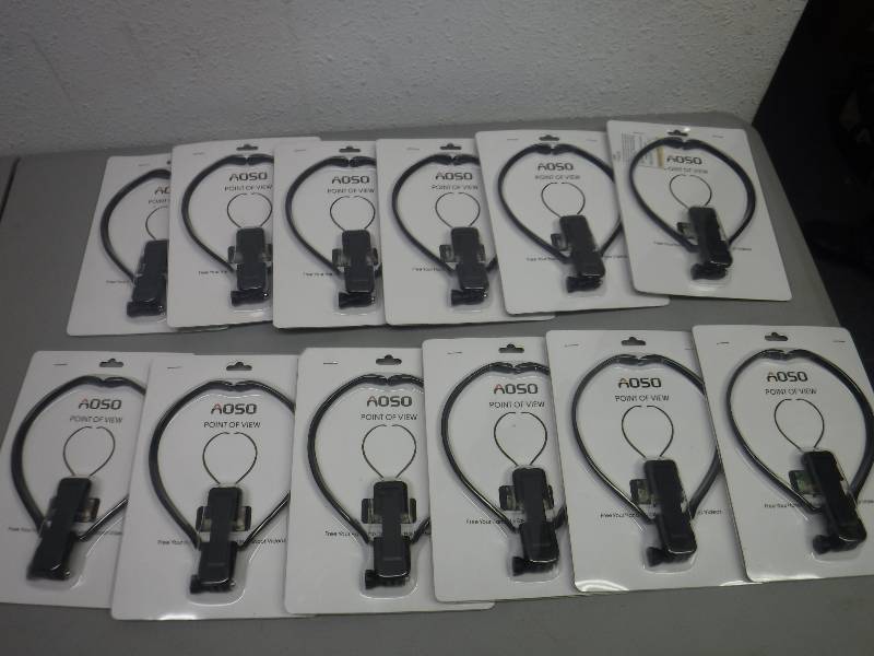 lot 3335 image: AOSO Hands-Free Phone Holder lot of 12