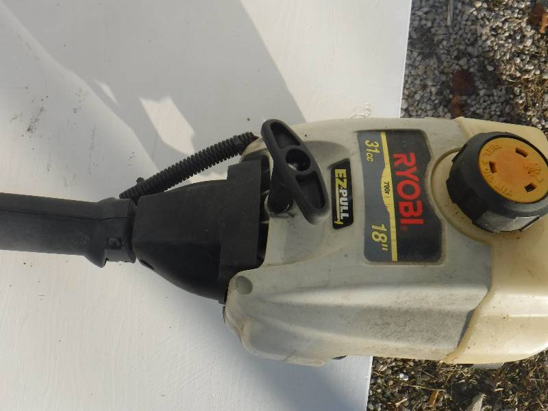 lot 3341 image: ryobi weed eater