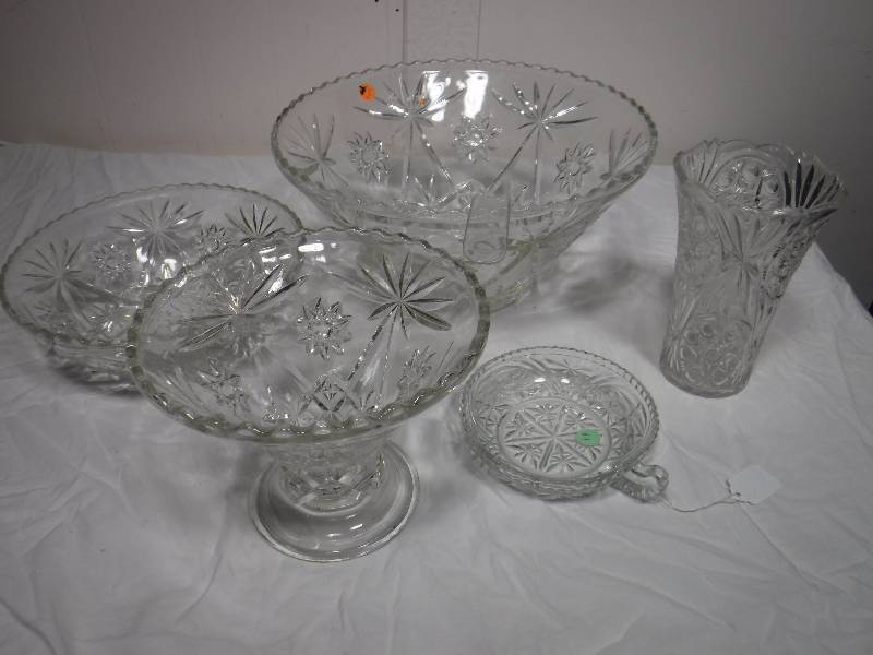 lot 3292 image: pressed glass