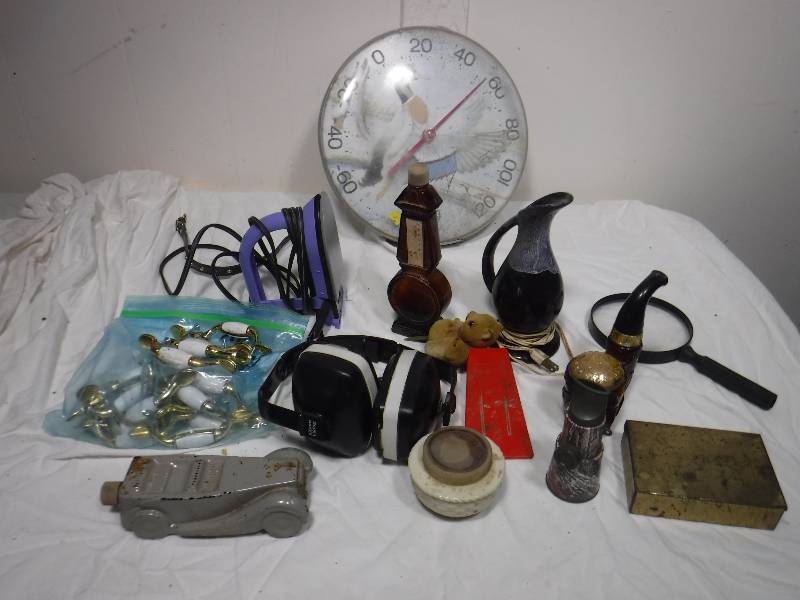 lot 3344 image: draw pulls and more