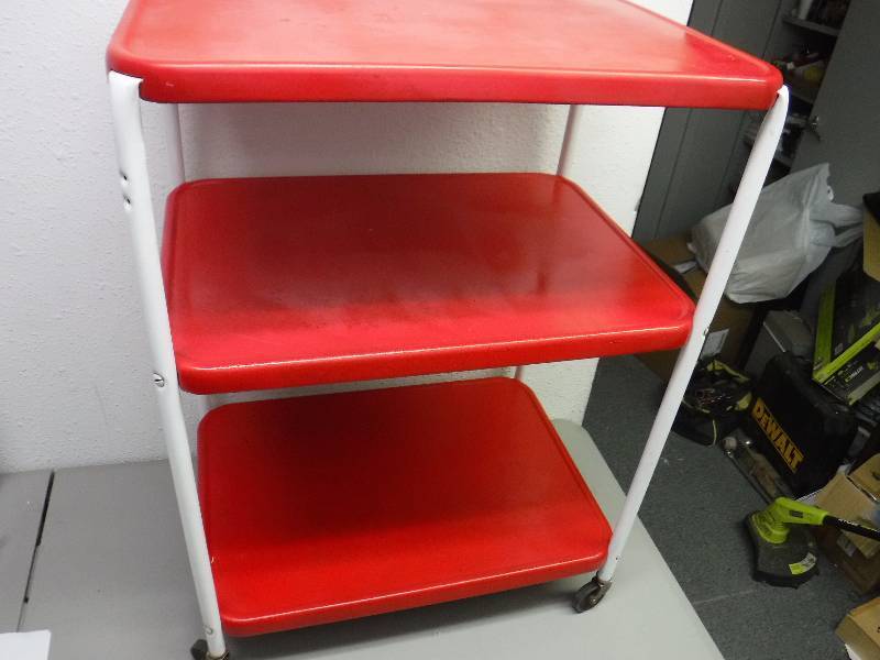 lot 3329 image: Red Metal Cart