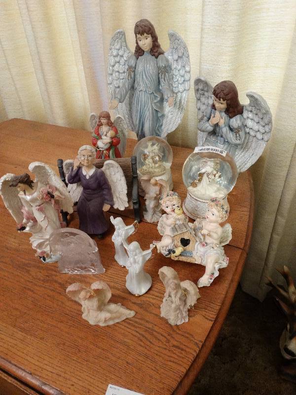 lot 286 image: Lot of various Angel figurines