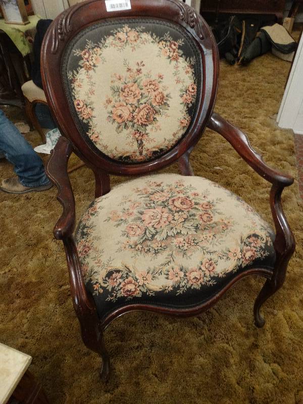 lot 313 image: Antique wood padded chair