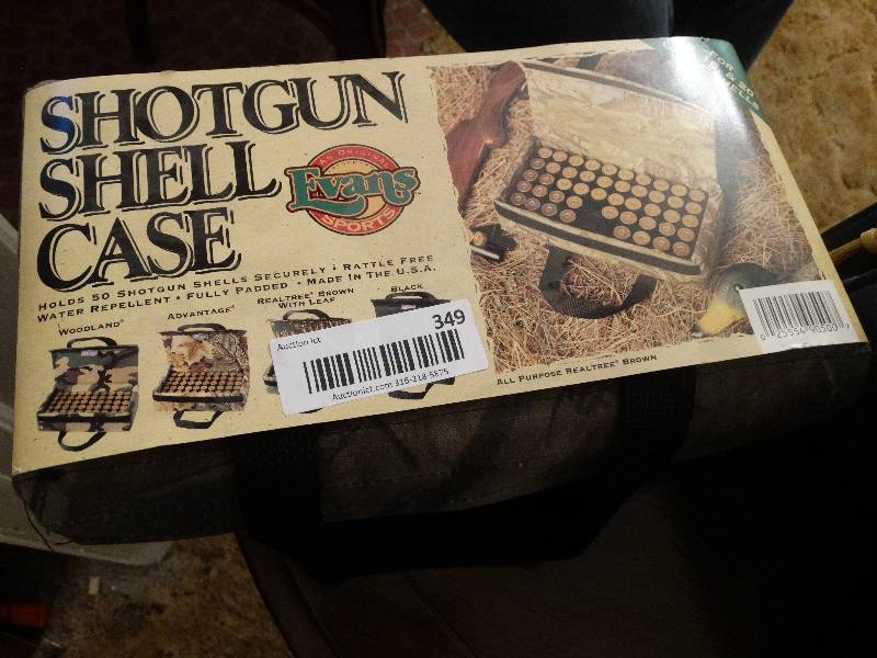 lot 349 image: Shot gun shell case & plano bag