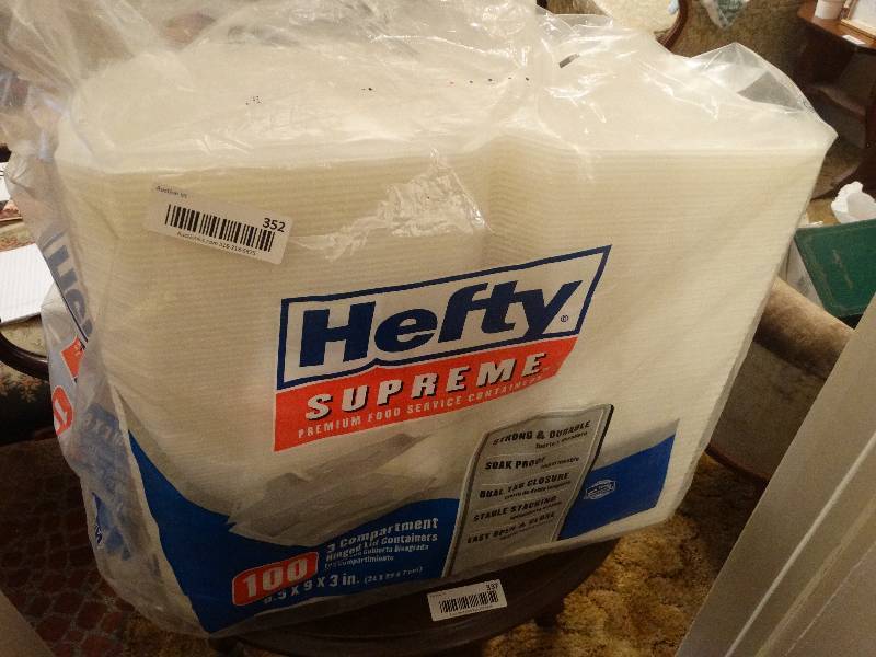 lot 352 image: Partial bag of take out food containers