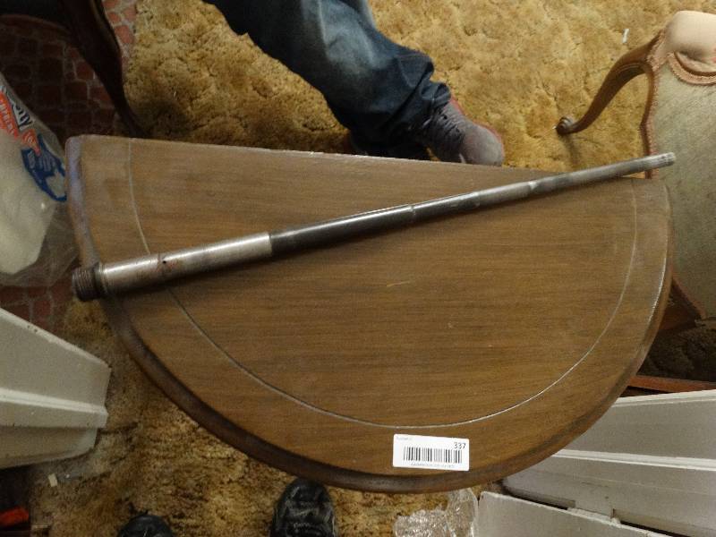 lot 353 image: Old rifle barrel