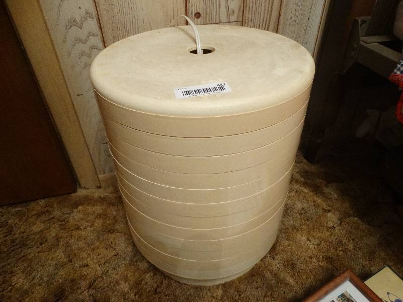 lot 442 image: Food dehydrator