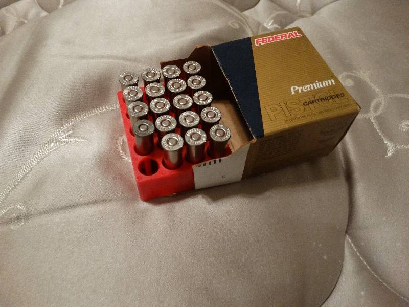 lot 497 image: 19 rounds of 38 special