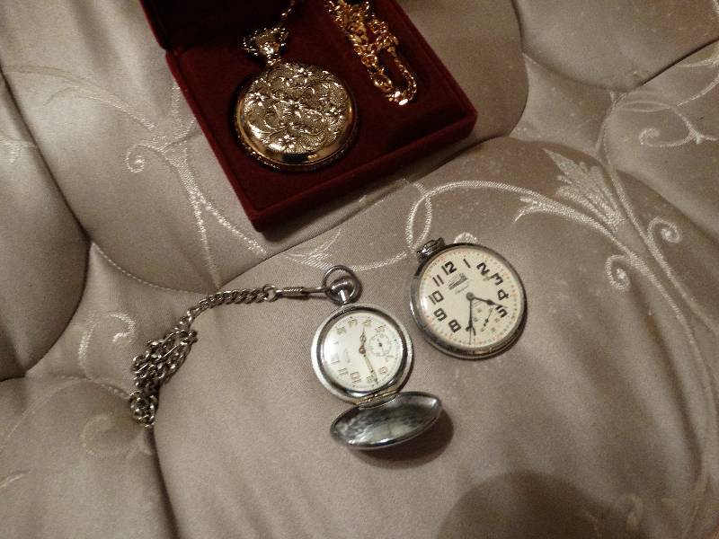lot 504 image: 3 pocket watches