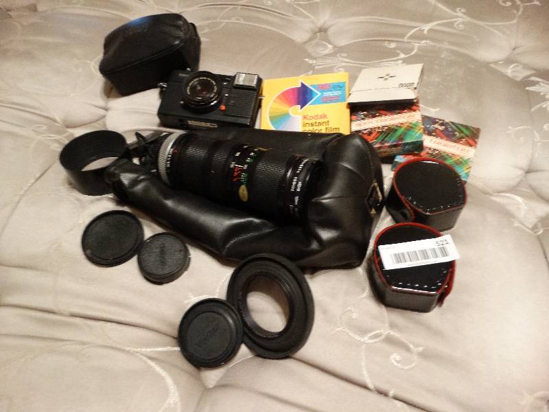 lot 521 image: Camera lens, & misc.