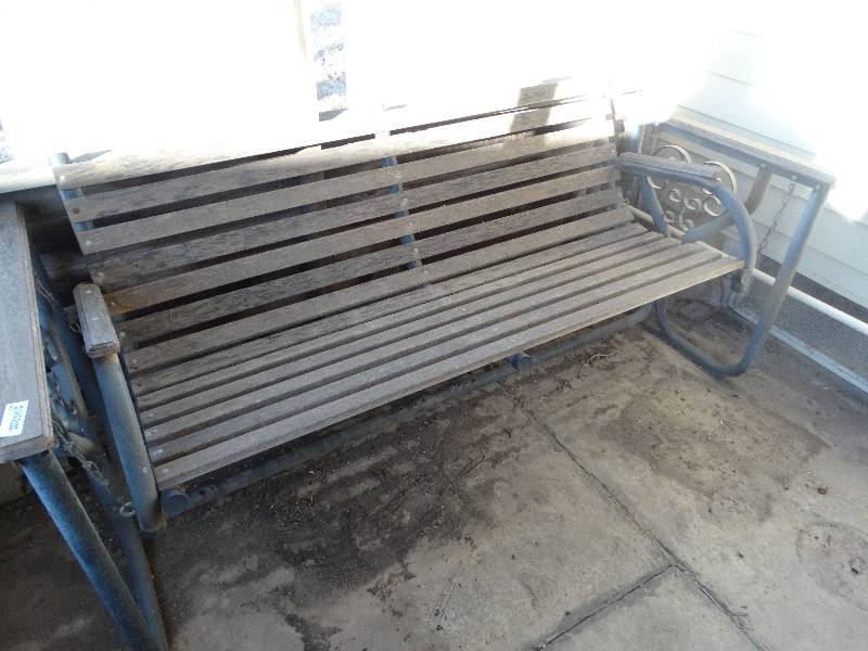 lot 586 image: Porch glider swing